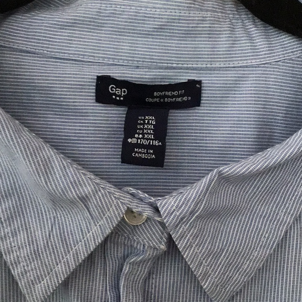 GAP XXL button down blouse
